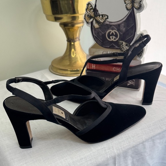 Vintage Nina Classic Black Velvet and Satin Heels - Picture 4 of 10